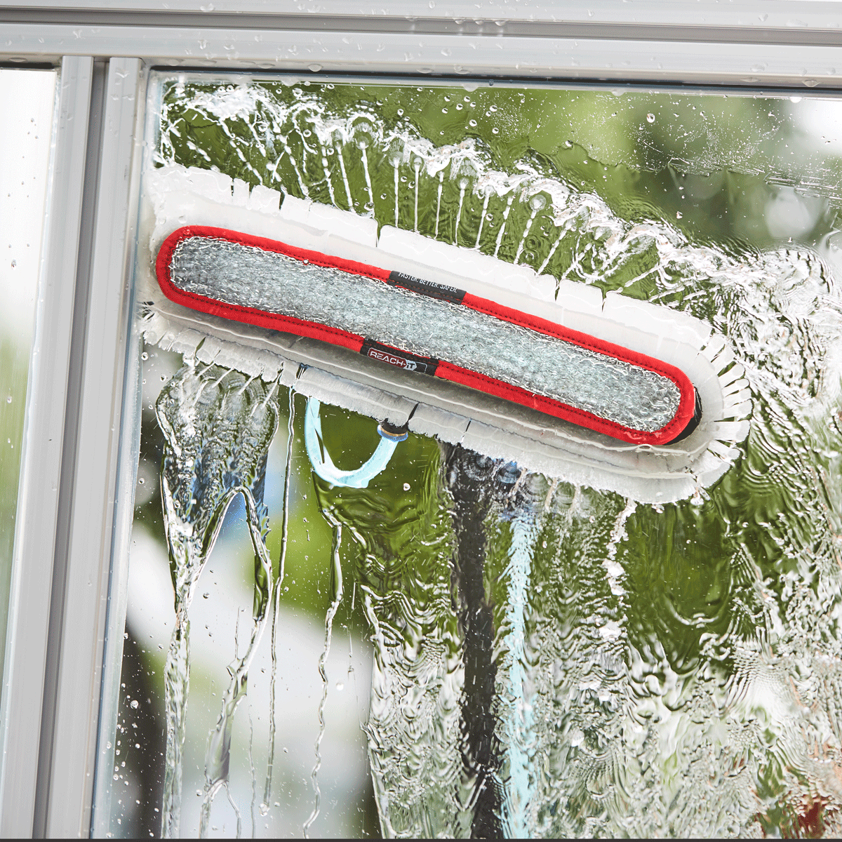 4 in 1 WIndow Cleaning Spray Wiper Brush Kit - Don Shopping